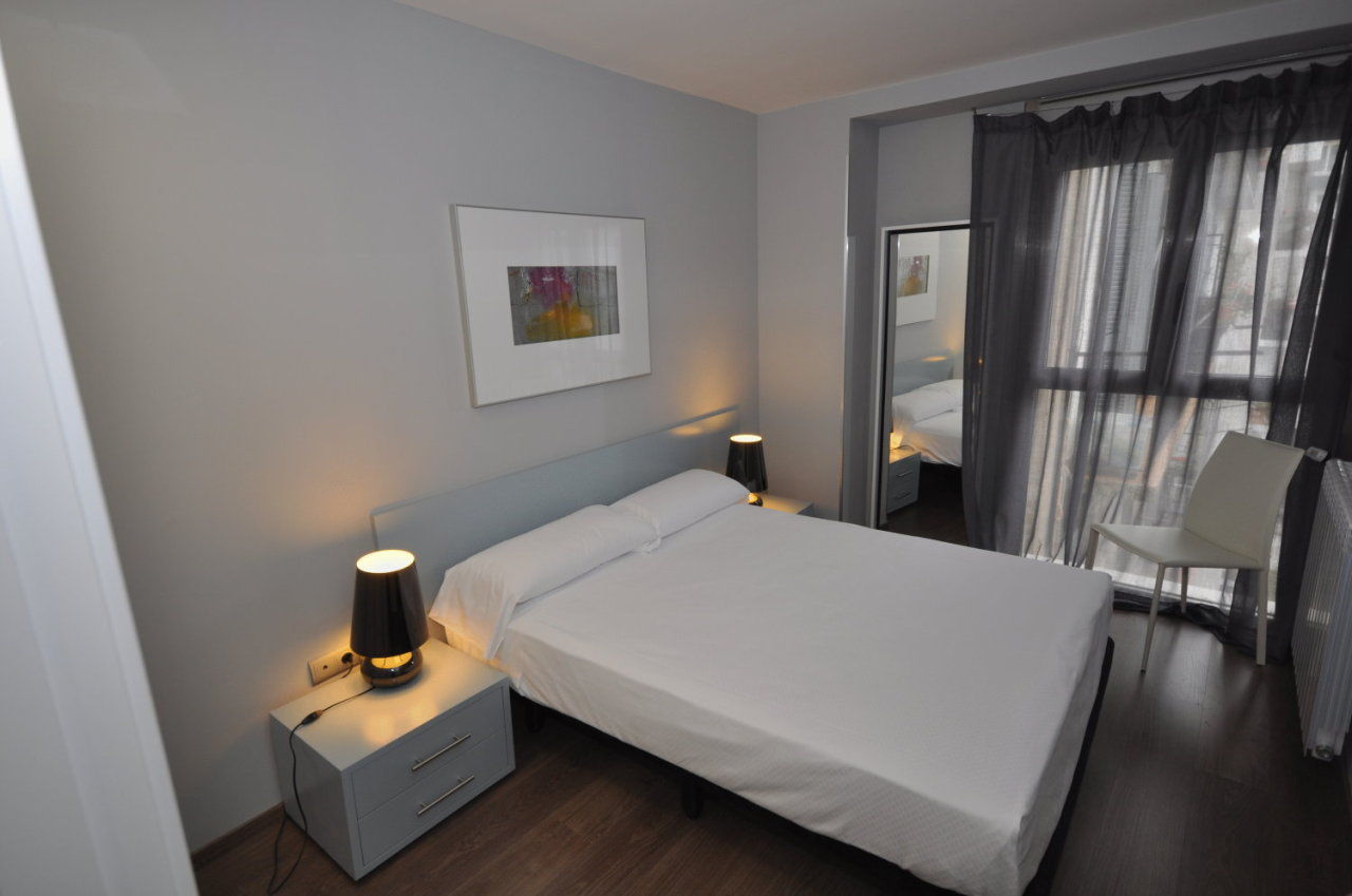 Hotel & Suites Arrizul Gros San Sebastian Exterior photo