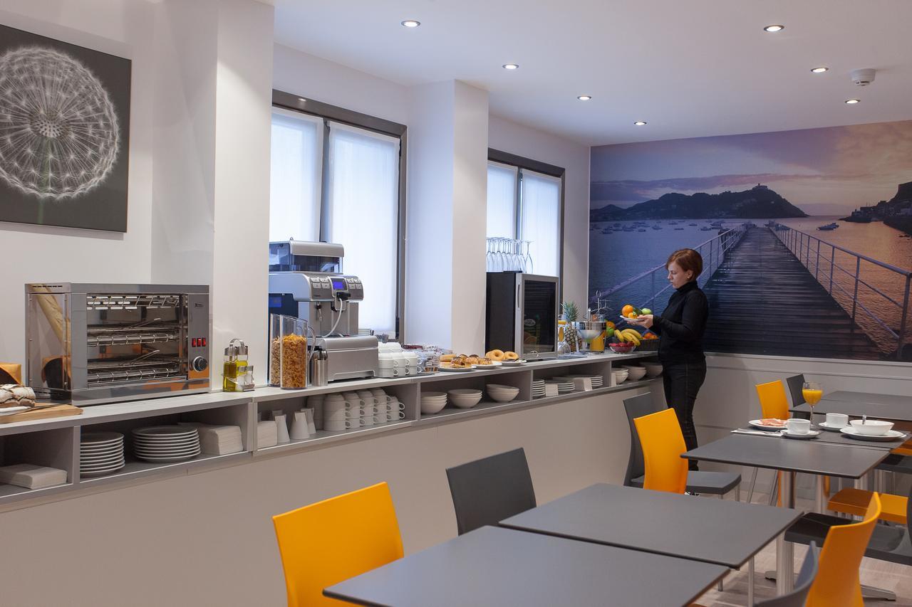 Hotel & Suites Arrizul Gros San Sebastian Exterior photo